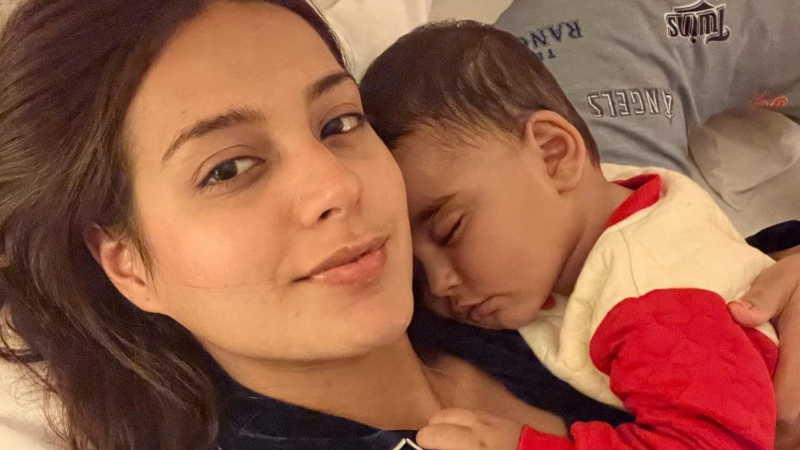 Iqra Aziz wants people to stop judging mothers who have C-section births